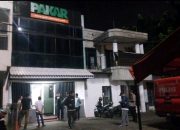 Kantor Redaksi PAKAR Dibakar OTK, Ketua PWI Kota Bogor Angkat Bicara