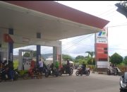Kedapatan Langgar UU Migas. Oknum Karyawan SPBU di Ciampea Coba Suap Awak Media