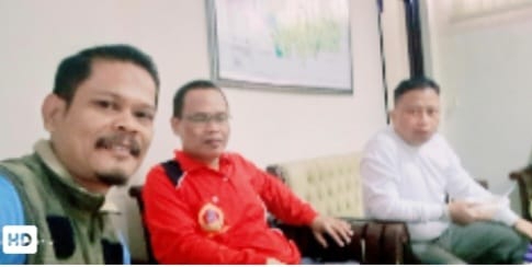 Ketua LPM Kelurahan Cimpaeun Tatang Ngopi Bareng Bersama Walikota Depok Dan PLT Camat Tapos