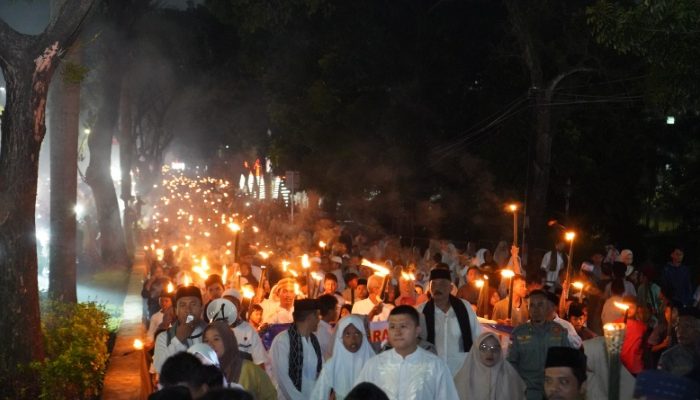 Sambut Tahun Baru Islam 1447H, Bupati Bogor Pimpin Pawai Obor